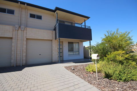 Wallaroo Marina Apartments - Accommodation Bookings 32