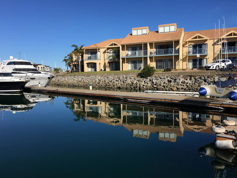 Marina Hotel - Accommodation Bookings 35