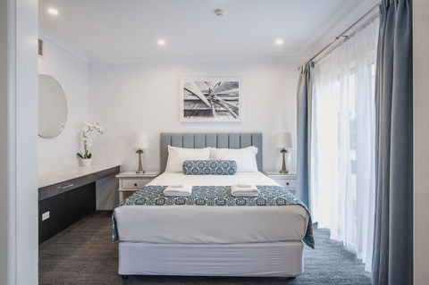 Marina Hotel - Accommodation Bookings 21