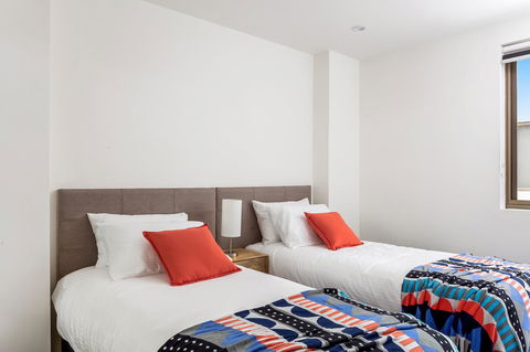 Bluewater Apartments - Accommodation Bookings 1