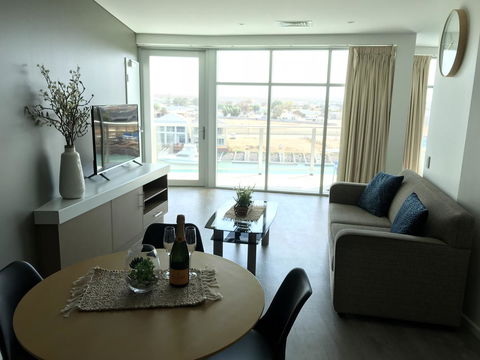 Ocean View Luxury Apartment & Suite - Accommodation Bookings 43