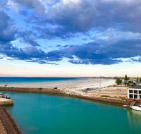 Ocean View Luxury Apartment  Suite - Accommodation Bookings