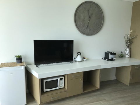 Ocean View Luxury Apartment & Suite - Accommodation Bookings 32