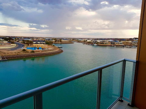 Ocean View Luxury Apartment & Suite - Accommodation Bookings 34