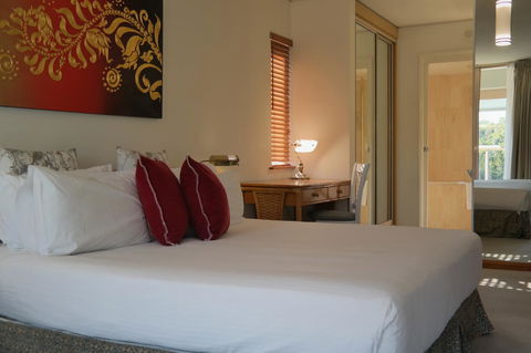 Pacific Bay Resort - Accommodation Bookings 2