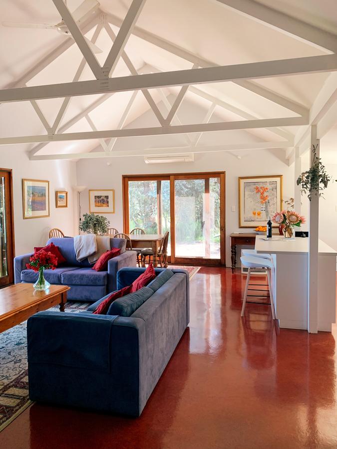 Accommodation Bookings