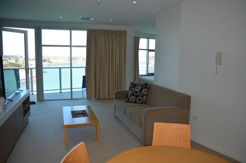 Wallaroo Marina Luxury Apartment - Accommodation Bookings 26