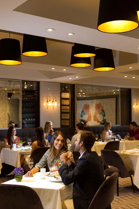 Mayfair Hotel - Accommodation Bookings 25
