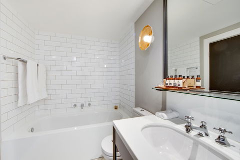 Mayfair Hotel - Accommodation Bookings 1