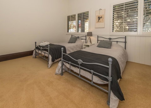 The Tudor House - Accommodation Bookings 14