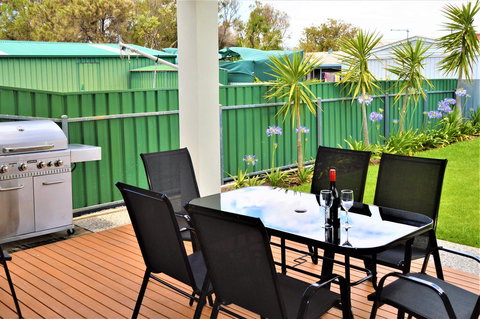 Eastern Breeze - Accommodation Bookings 8