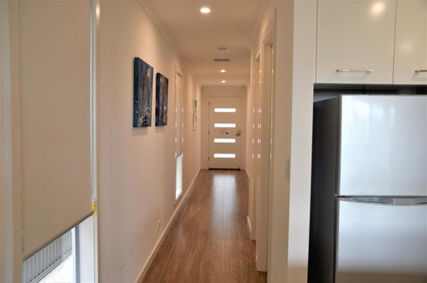 Eastern Breeze - Accommodation Bookings 6