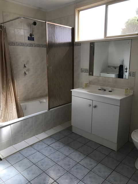 Discovery Parks - Roxby Downs - Accommodation Bookings 11