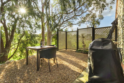 Stonewell Cottages And Vineyards - Accommodation Bookings 17