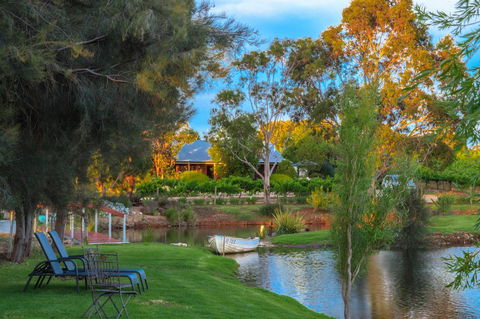 Stonewell Cottages And Vineyards - Accommodation Bookings 16
