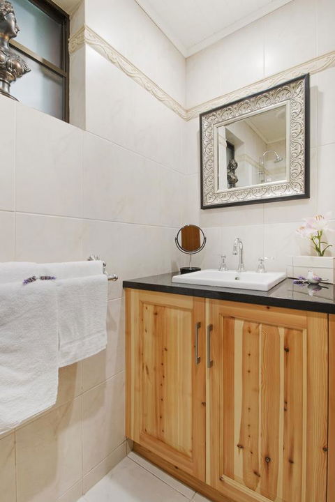 Stonewell Cottages And Vineyards - Accommodation Bookings 21