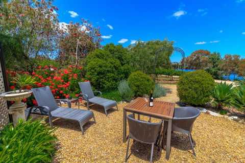 Stonewell Cottages And Vineyards - Accommodation Bookings 9