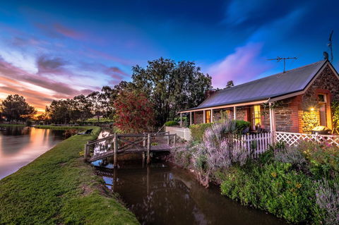 Stonewell Cottages And Vineyards - Accommodation Bookings 39
