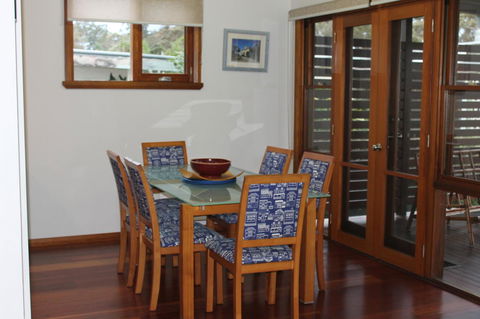 \'Point Break\' Your Waterfront Break At The Point - Accommodation Bookings 7