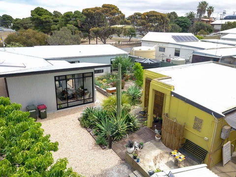 Sinclair Eco House - Accommodation Bookings 15