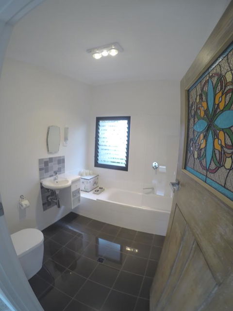 Sinclair Eco House - Accommodation Bookings 7