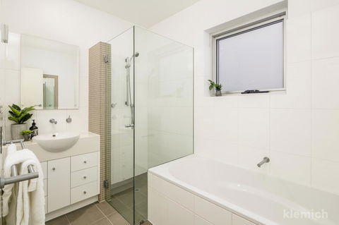 The Beach House @ Grange - Accommodation Bookings 7