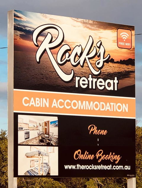 Rocks Retreat Cabin - Dolphin - Accommodation Bookings 1