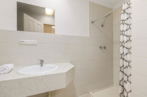 Cosmo On Bank - Accommodation Bookings 13