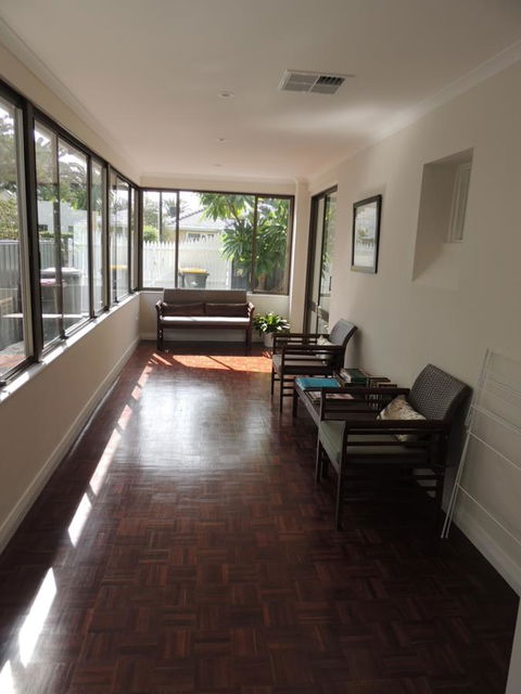 Glenelg - Marina Retreat - Accommodation Bookings 32