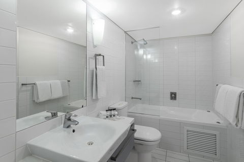 Oaks Adelaide Horizons Suites - Accommodation Bookings 4