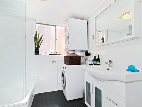 Monaco Court Apartment Adelaide - Accommodation Bookings 8