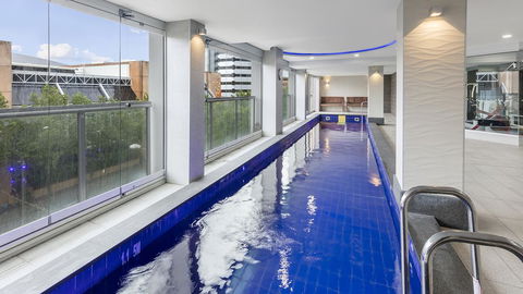 Oaks Adelaide Embassy Suites - Accommodation Bookings 1