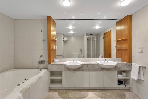 Stamford Plaza Adelaide - Accommodation Bookings 20