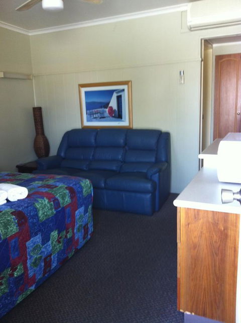 Ardeanal Motel - Accommodation Bookings 13