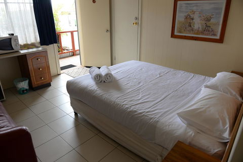 Ardeanal Motel - Accommodation Bookings 17
