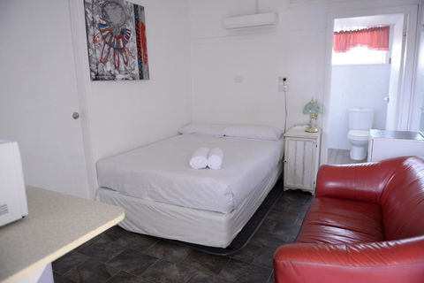 Ardeanal Motel - Accommodation Bookings 26