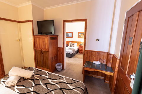 Astor Inn - Accommodation Bookings 13