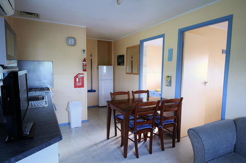 Baudin Beach Apartments - Accommodation Bookings 13