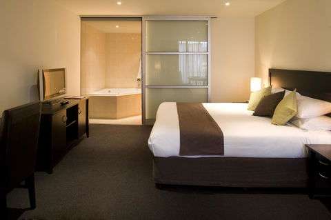 Adelaide Rockford - Accommodation Bookings 4