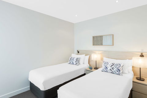 Oaks Glenelg Liberty Suites - Accommodation Bookings 30