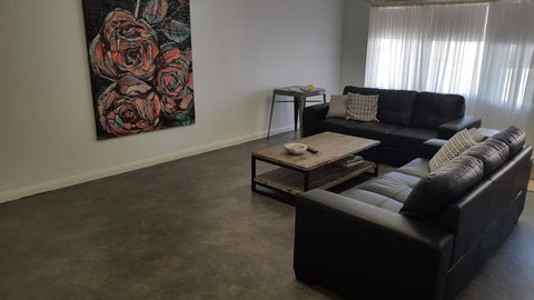 Aart Apartments - Accommodation Bookings 9
