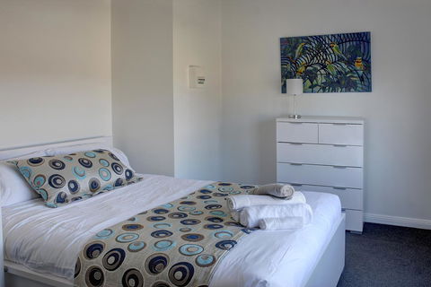 Aart Apartments - Accommodation Bookings 24