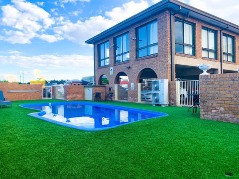 Cumberland Motor Inn - Accommodation Bookings 3