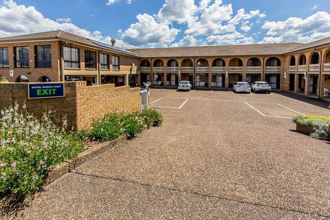 Cumberland Motor Inn - Accommodation Bookings 43