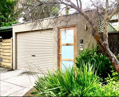 Superb Townhouse In North Adelaide - Accommodation Bookings 13