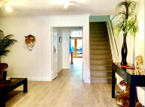 Superb Townhouse In North Adelaide - Accommodation Bookings 11