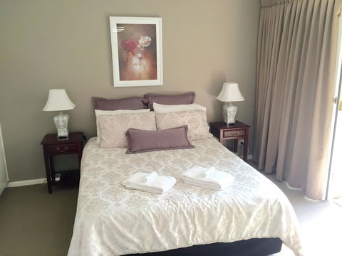 Superb Townhouse In North Adelaide - Accommodation Bookings 17