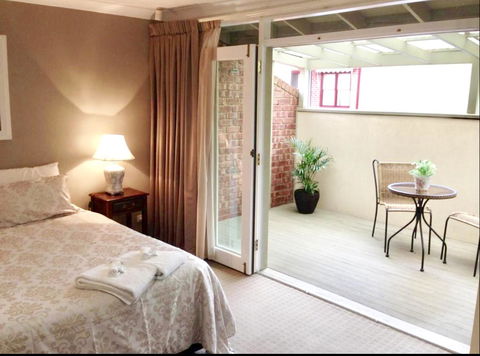 Superb Townhouse In North Adelaide - Accommodation Bookings 4