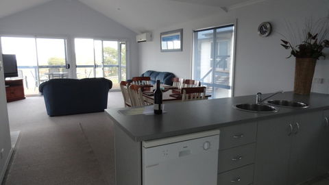 Kangaroo Island Bayview Villas - Accommodation Bookings 13