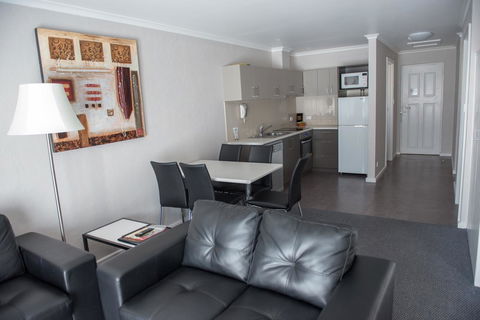 Arkana Motor Inn & Terrace Apartments - Accommodation Bookings 24